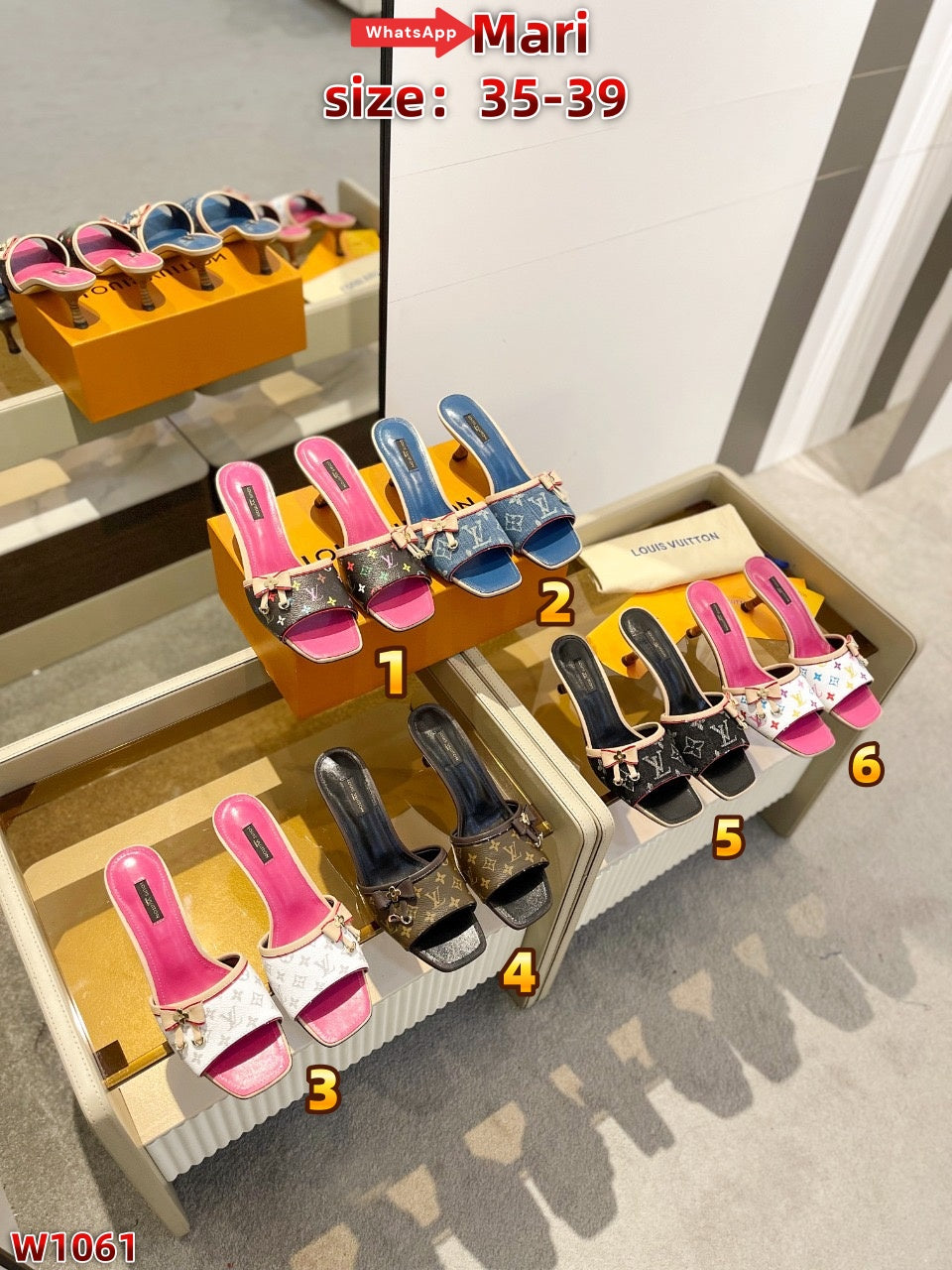 W1061  Kitten and Sandals