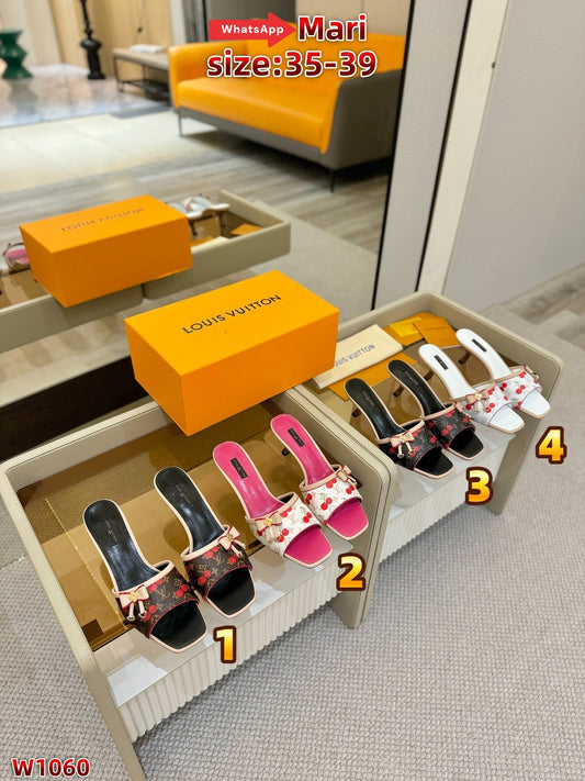 W1060  Kitten and Sandals