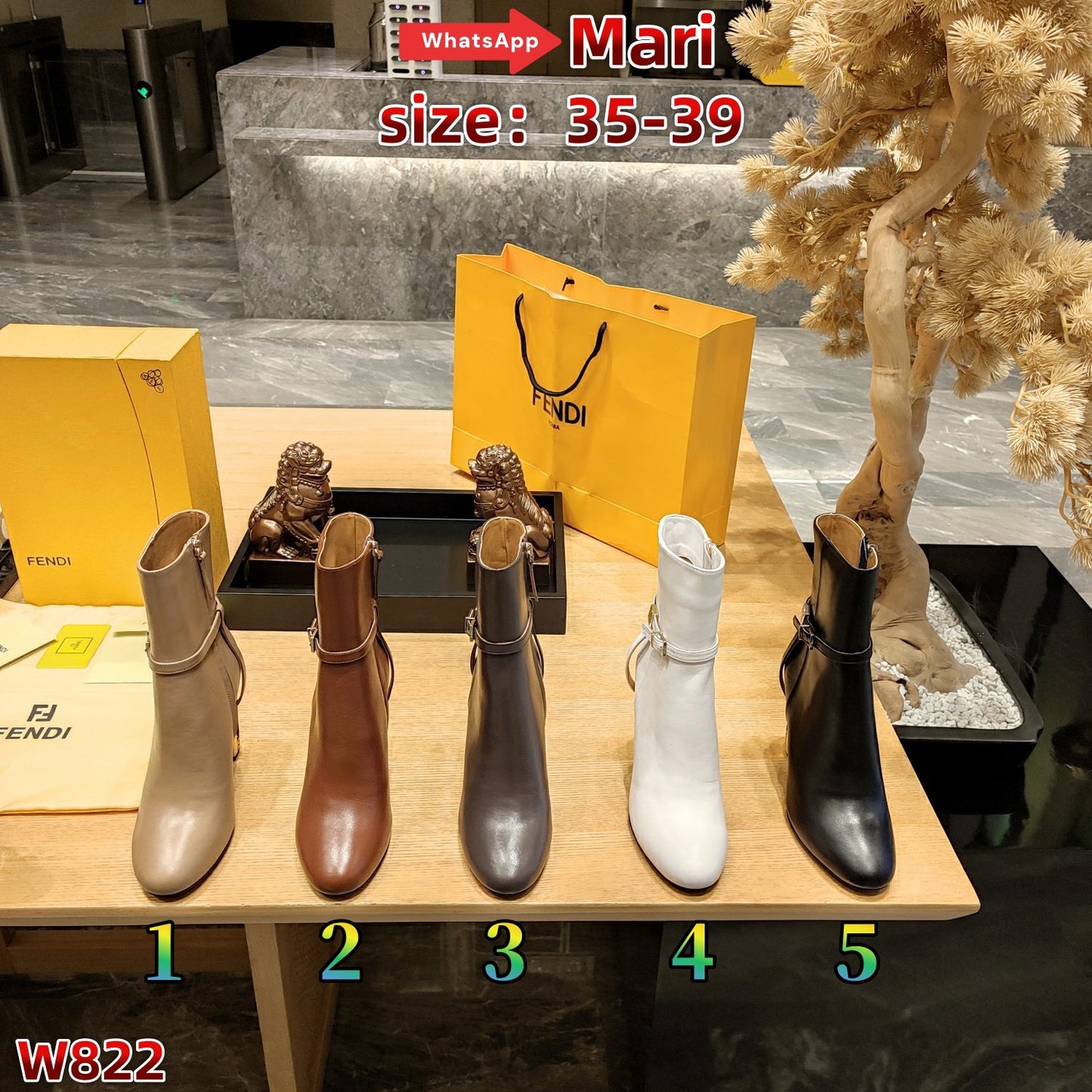 W822  Leather ankle boots