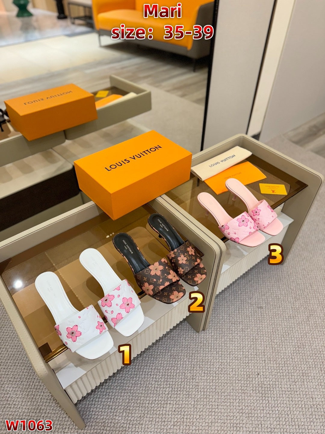 W1063  High-heeled sandals