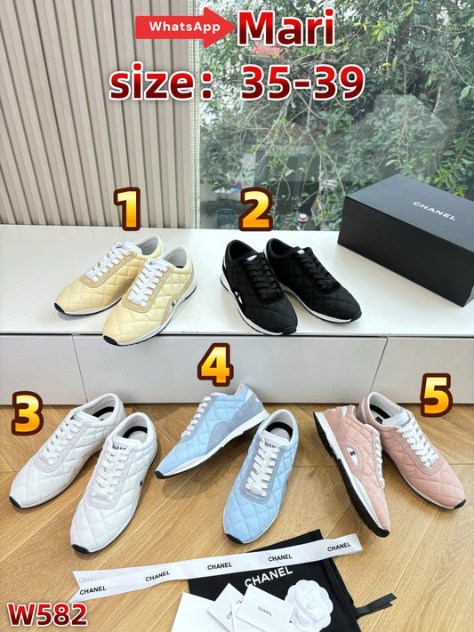 W582   sneakers