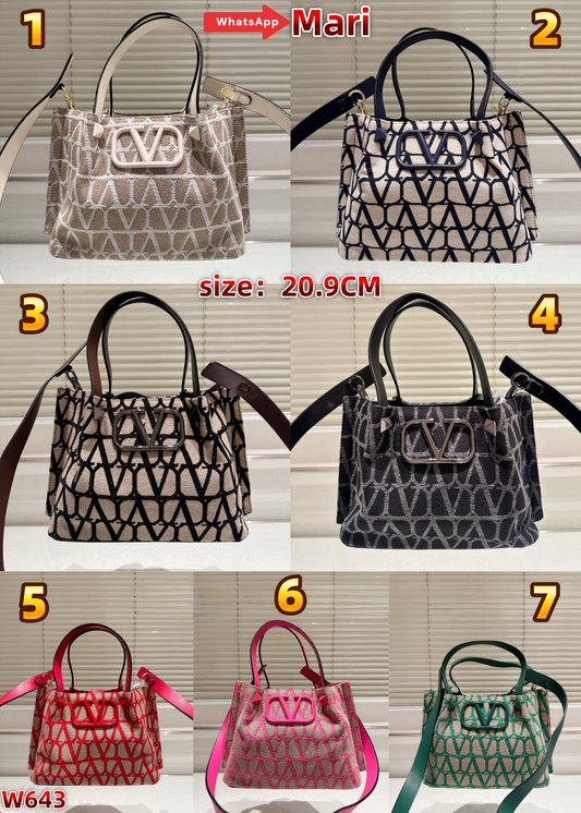 W643  handbag