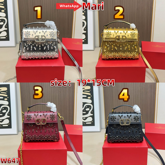 W647  handbag